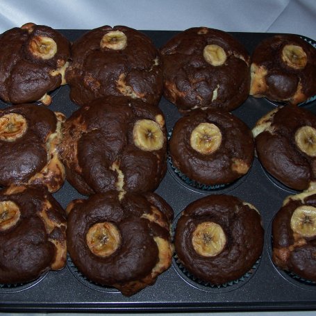 Krok 8 - Moje pierwsze podejście, czyli czekoladowe muffinki z mascarpone :)` foto