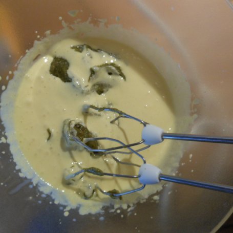 Krok 7 - Mousse pistacjowy foto
