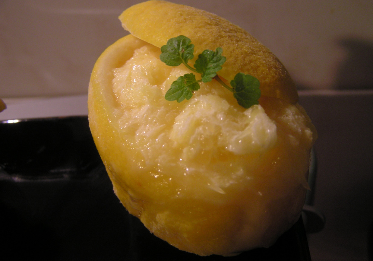 Mroźne cytryny foto