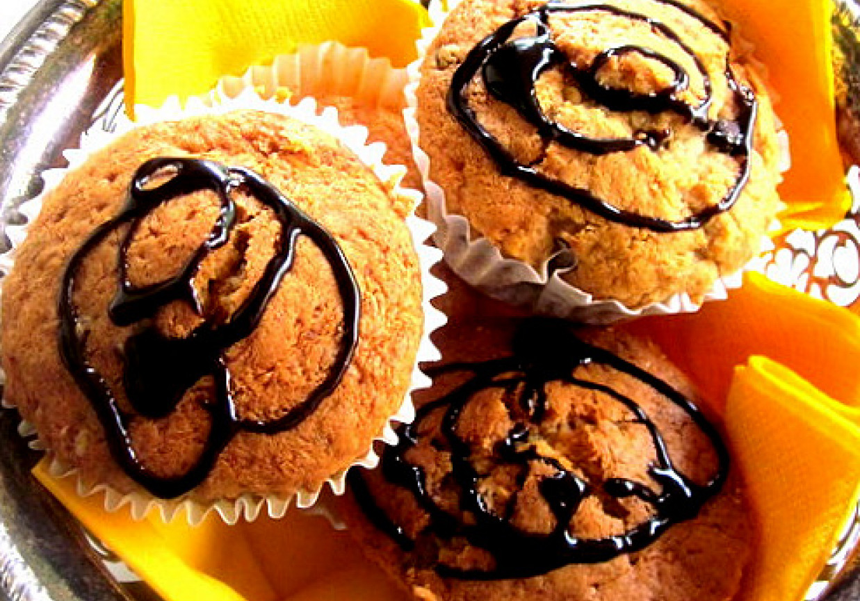 Muffinki bananowe z czekoladowymi kropelkami foto