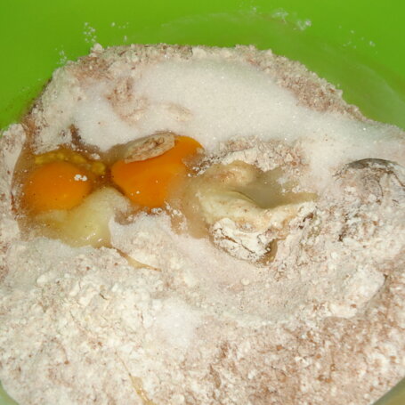 Krok 1 - Muffinki czapki Mikołaja foto