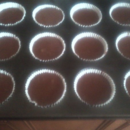 Krok 1 - Muffinki czekoladowe z migdałami . foto