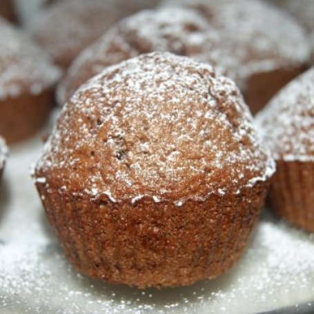 Krok 6 - Muffinki czekoladowe z wiśniami foto
