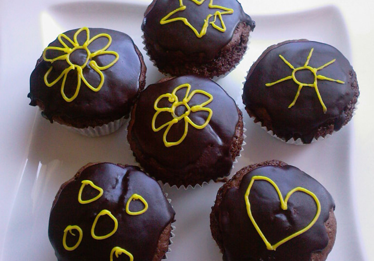 muffinki czekoladowe foto