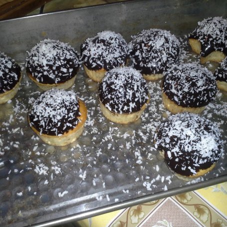 Krok 6 - Muffinki czekoladowo- kokosowe foto