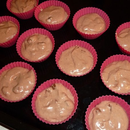 Krok 3 - Muffinki czekoladowo-piernikowe z nutą chili foto