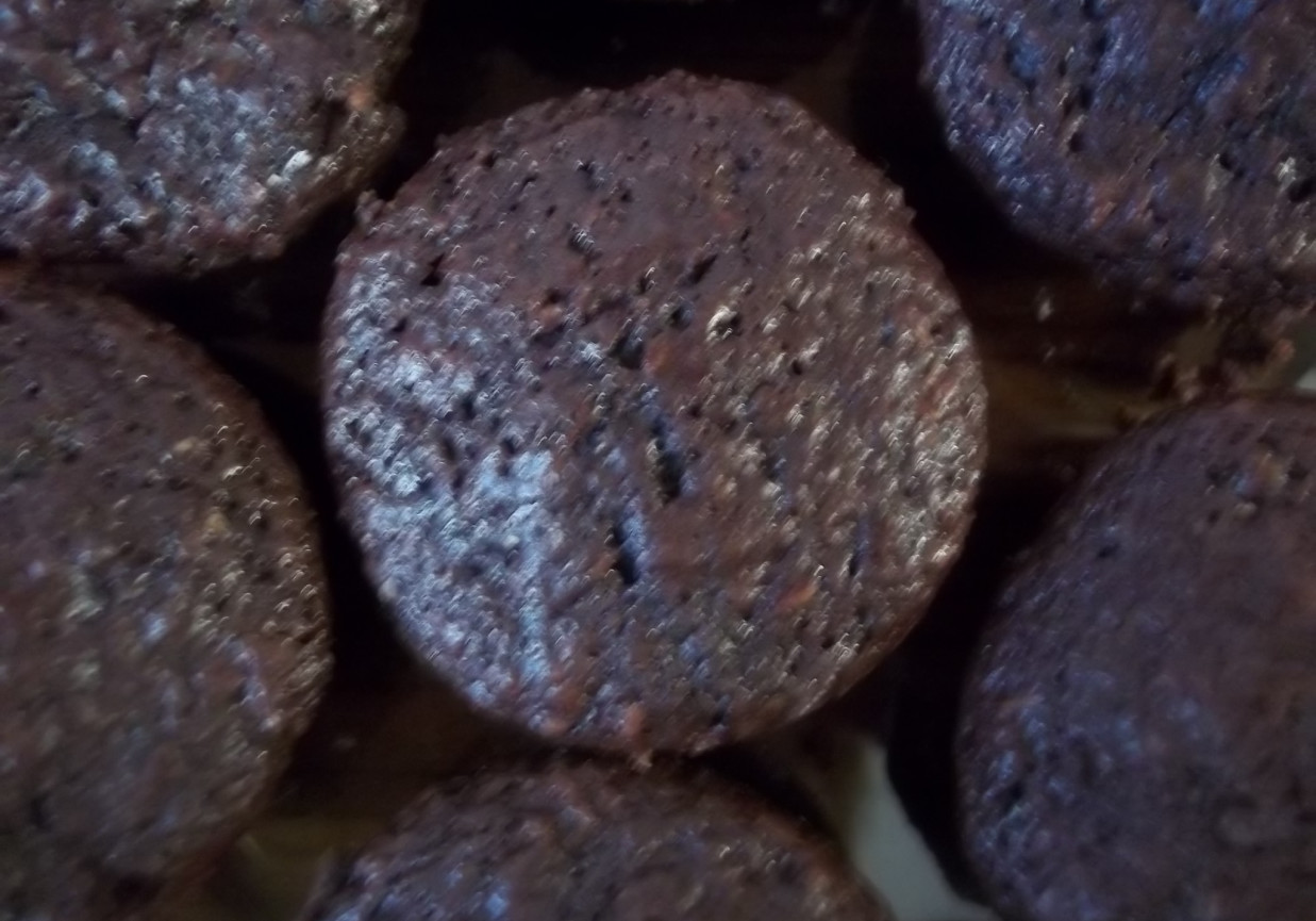 Muffinki czekoladowo-ananasowo-kokosowe foto