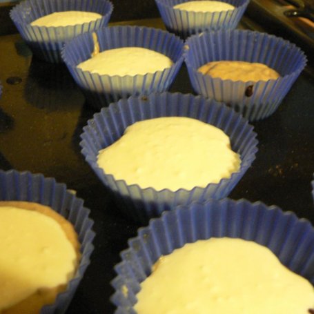 Krok 4 - Muffinki czekoladowo-serowe foto
