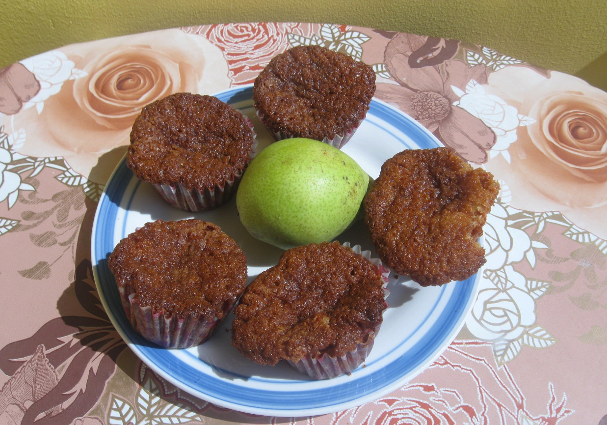 Muffinki gruszkowo - imbirowe według Nigelli Lawson foto