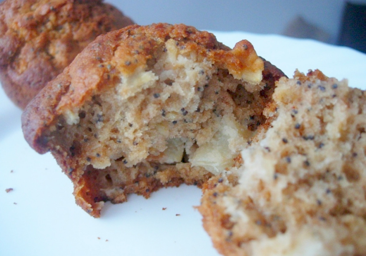 Muffinki jabłkowo - makowe foto