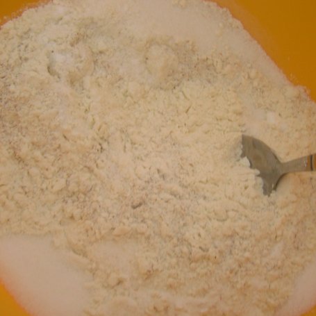 Krok 1 - Muffinki jagodowe z nutellą foto