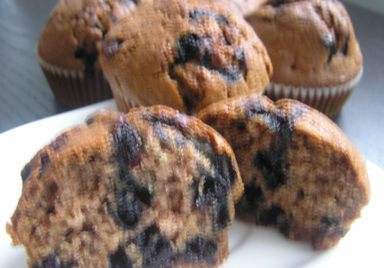 Muffinki jagodowe z nutellą foto