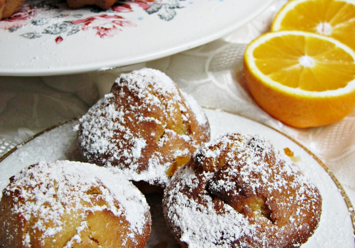 Muffinki kajmakowo – pomarańczowe na jogurcie foto