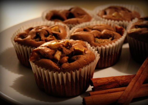 Fotografia przedstawiająca Muffinki kakao - banan