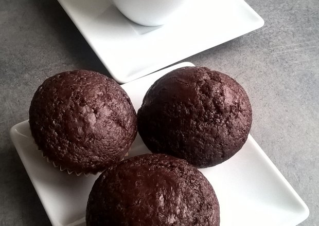 Fotografia przedstawiająca Muffinki kakaowe z mascarpone