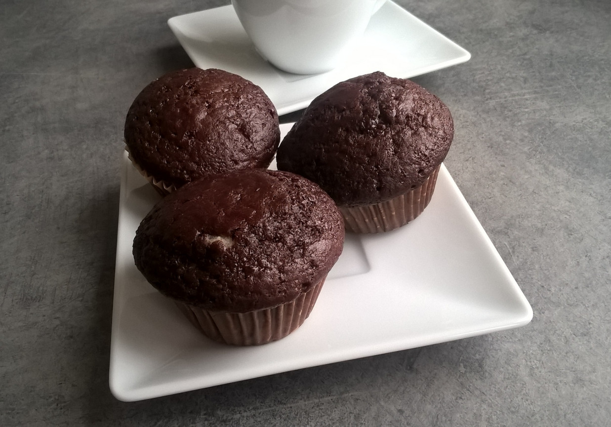 Muffinki kakaowe z mascarpone foto