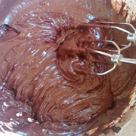 Krok 2 - Muffinki kakaowo-bananowe foto