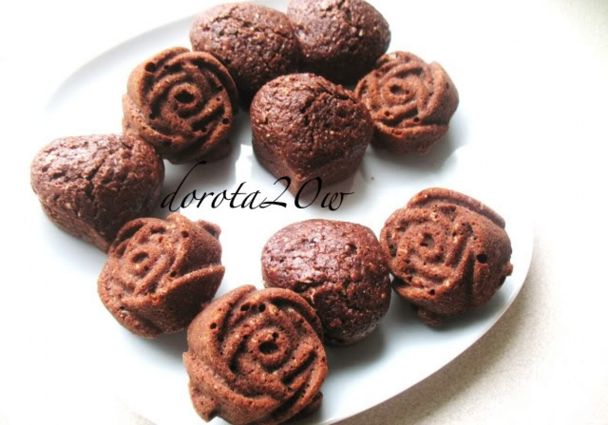 Muffinki kakaowo-kokosowe foto