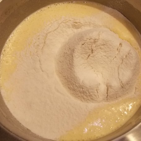 Krok 2 - Muffinki Kwiatki na łące foto