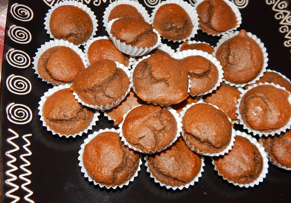 Muffinki mini bananowo-orzechowe bez glutenu foto