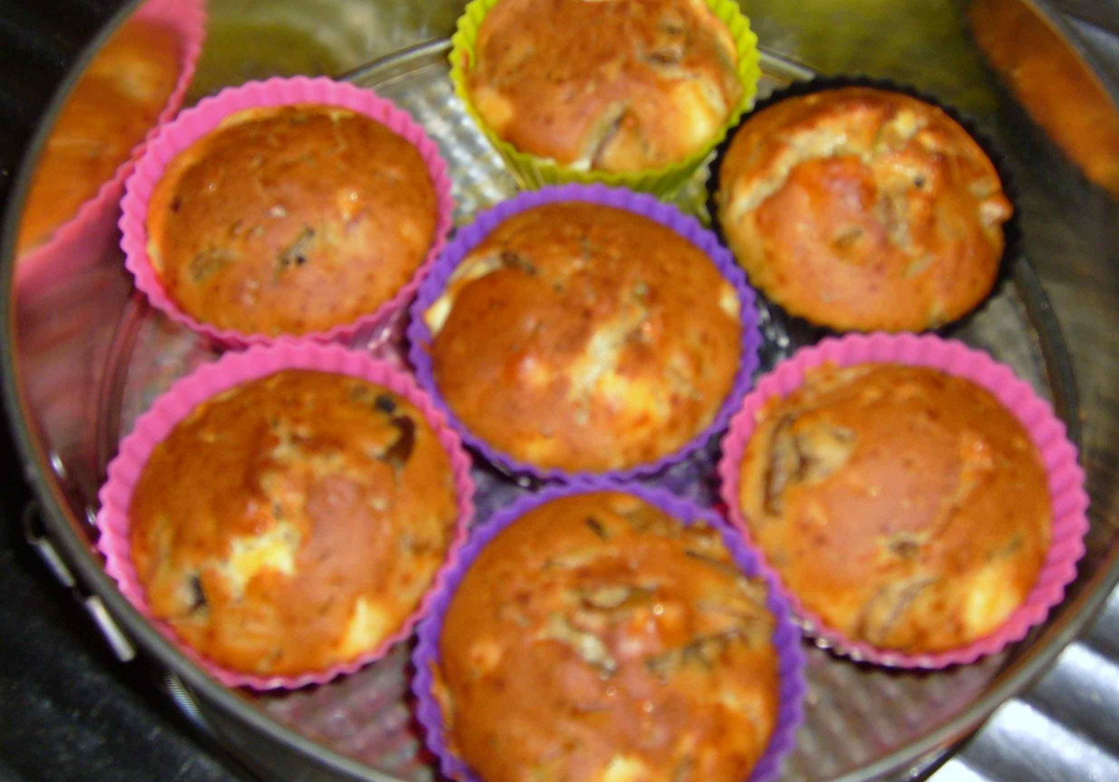 Muffinki pieczarkowe z fetą na ostro foto