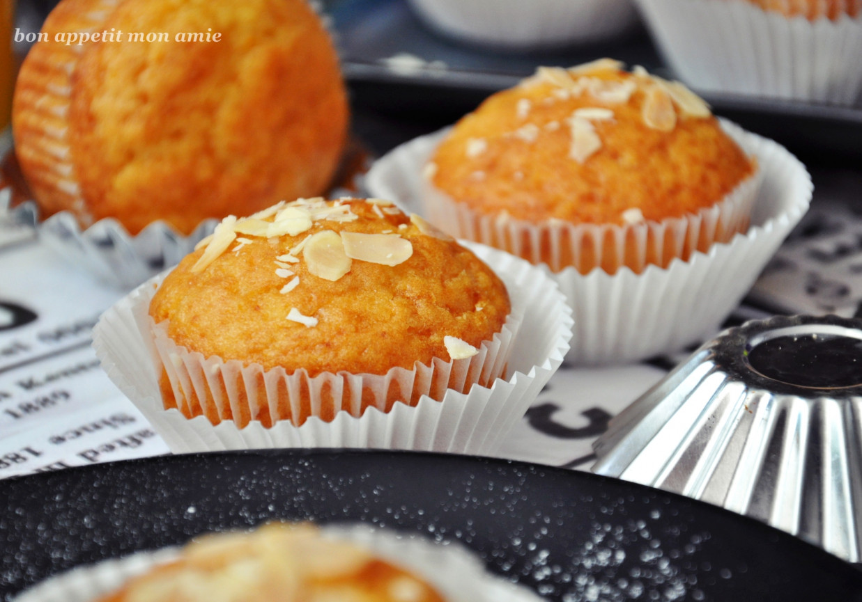 Muffinki pomarańczowe foto