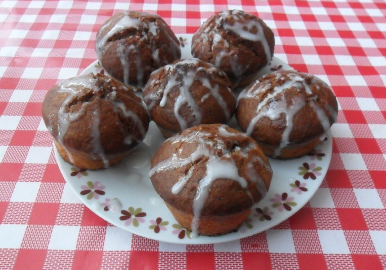 Muffinki pomarańczowo-kakaowe foto