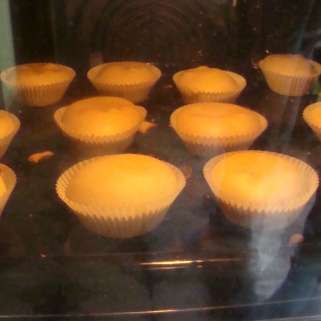 Krok 5 - Muffinki tradycyjne foto