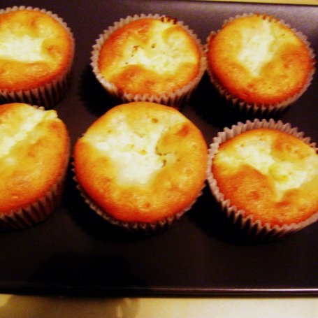 Krok 3 - Muffinki twarogowe foto