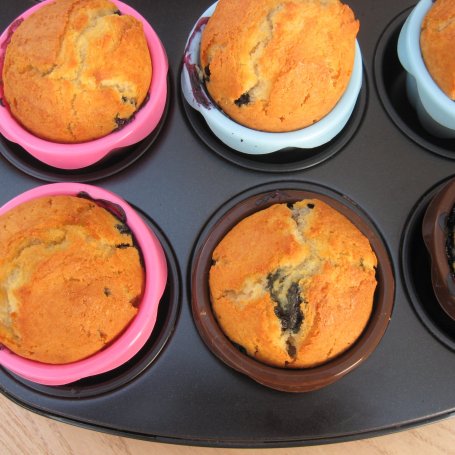 Krok 2 - Muffinki z borówką amerykańską foto