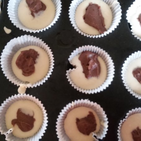 Krok 4 - Muffinki z budyniem foto