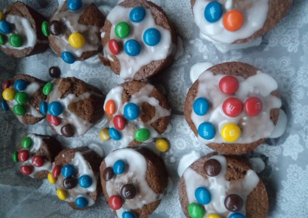 Fotografia przedstawiająca Muffinki z cukierkami :)
