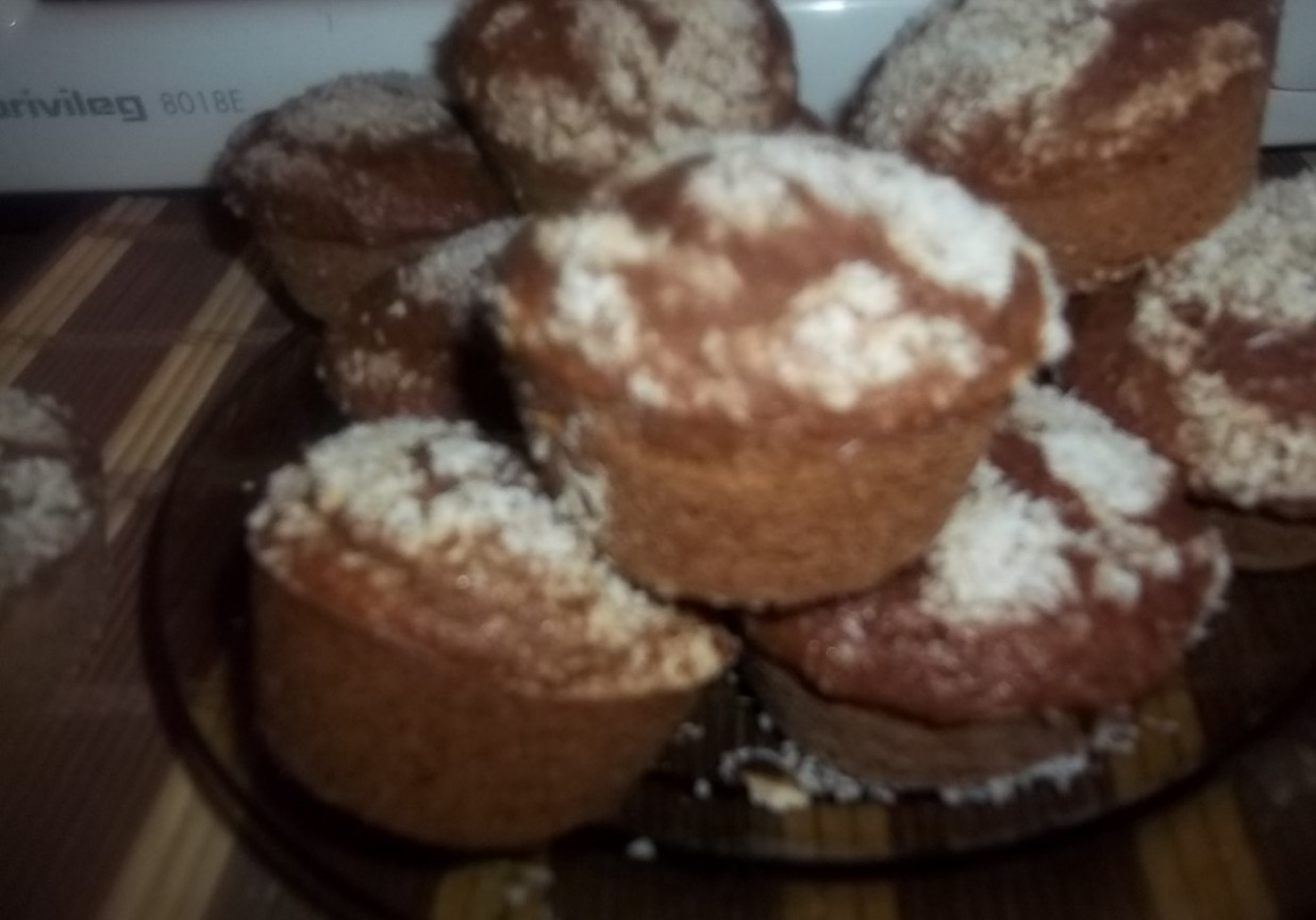 Muffinki z cukinią i kokosem foto