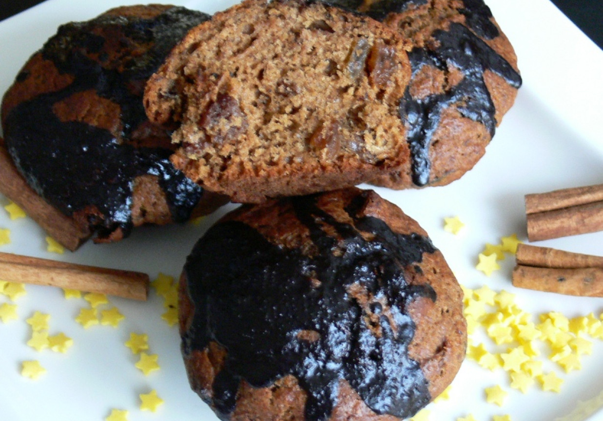 Muffinki z cynamonem i powidłami foto