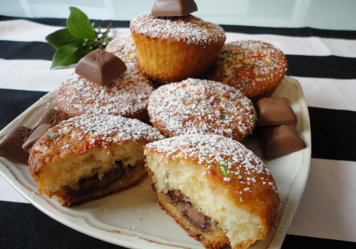 Muffinki z czekoladą foto