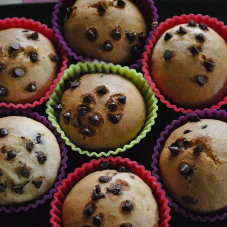Krok 4 - Muffinki z czekoladą foto