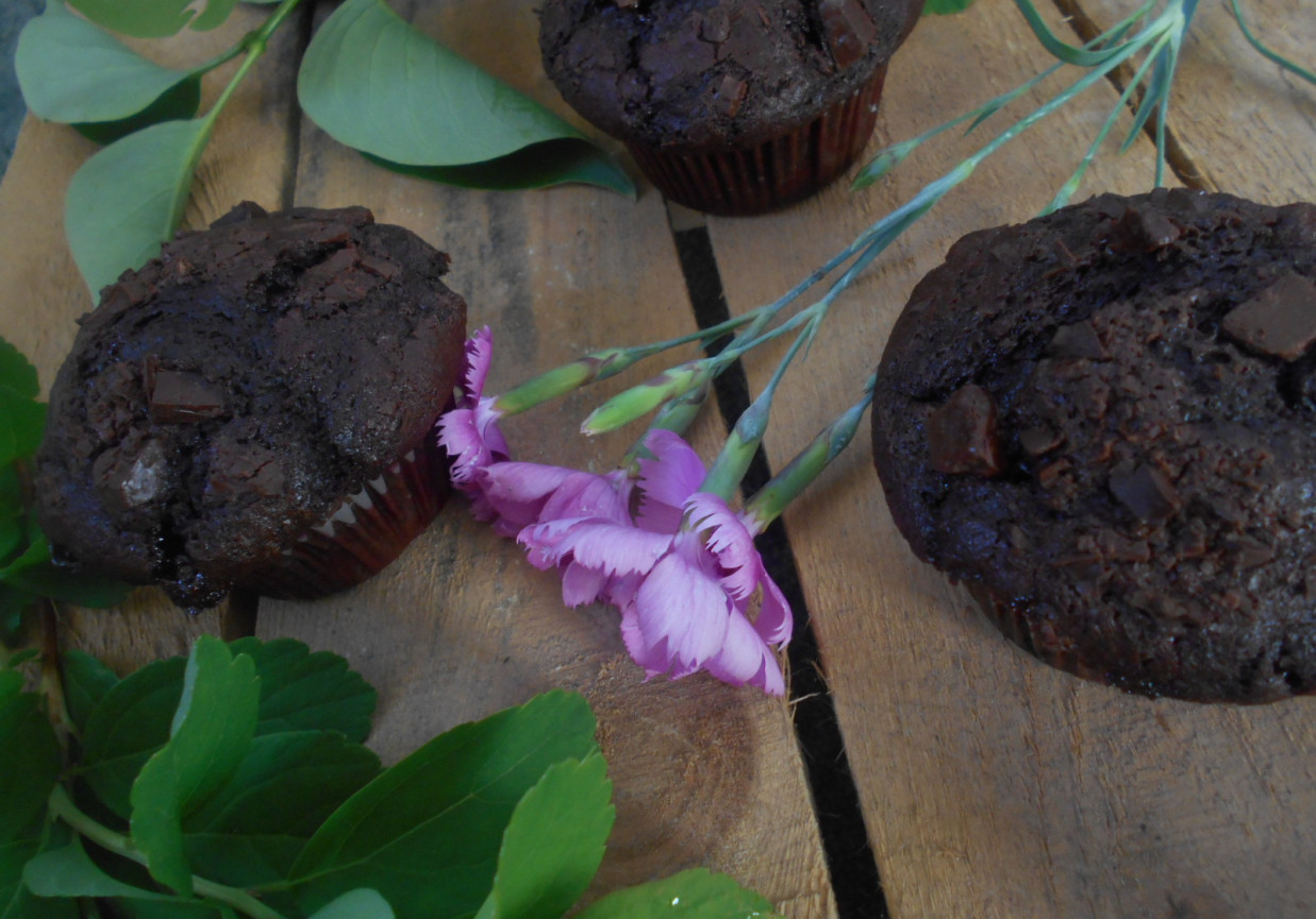 Muffinki z czekoladą foto