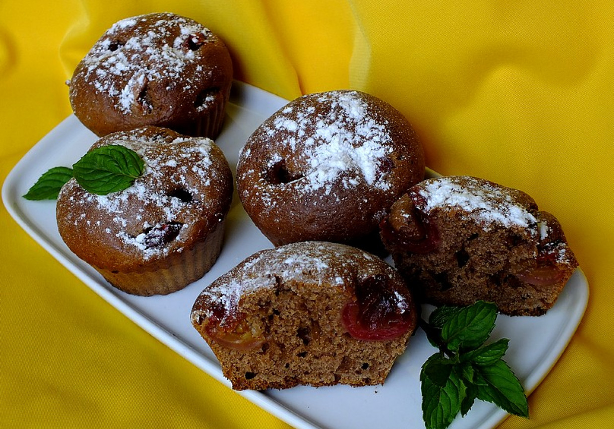 Muffinki z czereśniami  foto