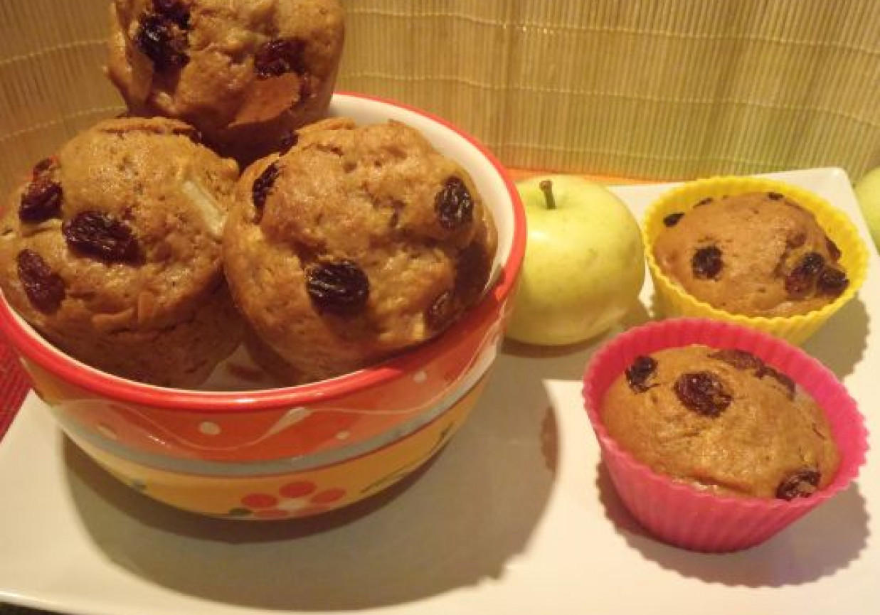 Muffinki z jabłkami foto
