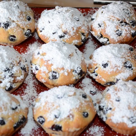 Krok 5 - Muffinki z jagodami i rabarbarem foto