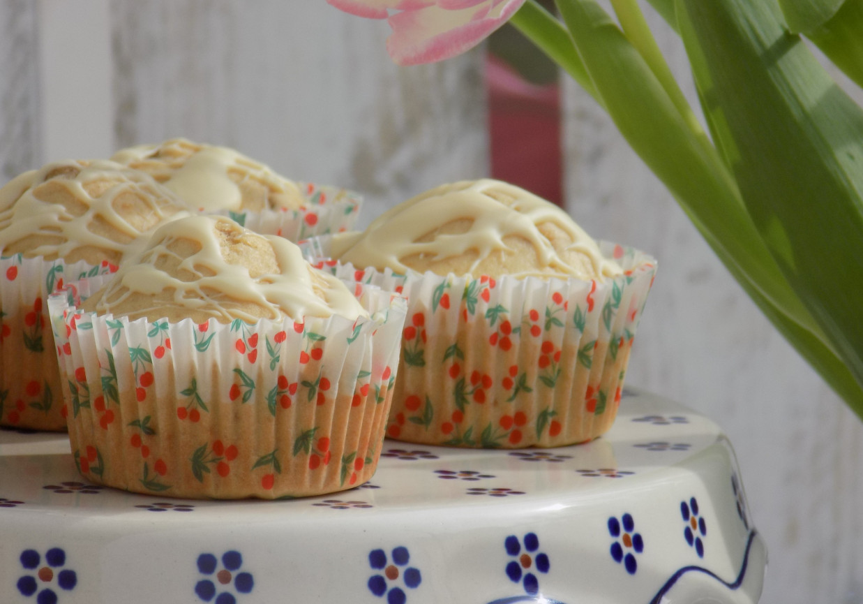 Muffinki z kawałkami czekolady foto
