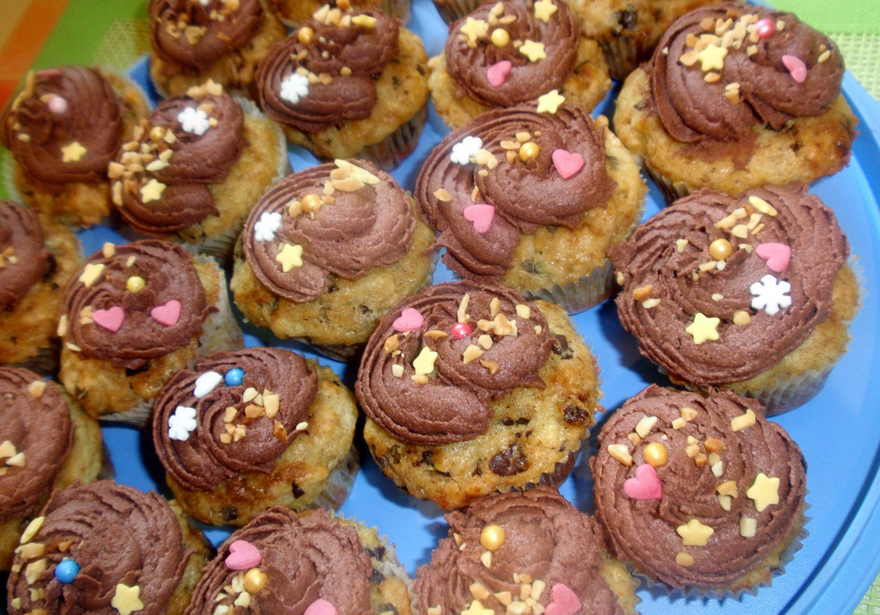 Muffinki   z kremem czekoladowym foto