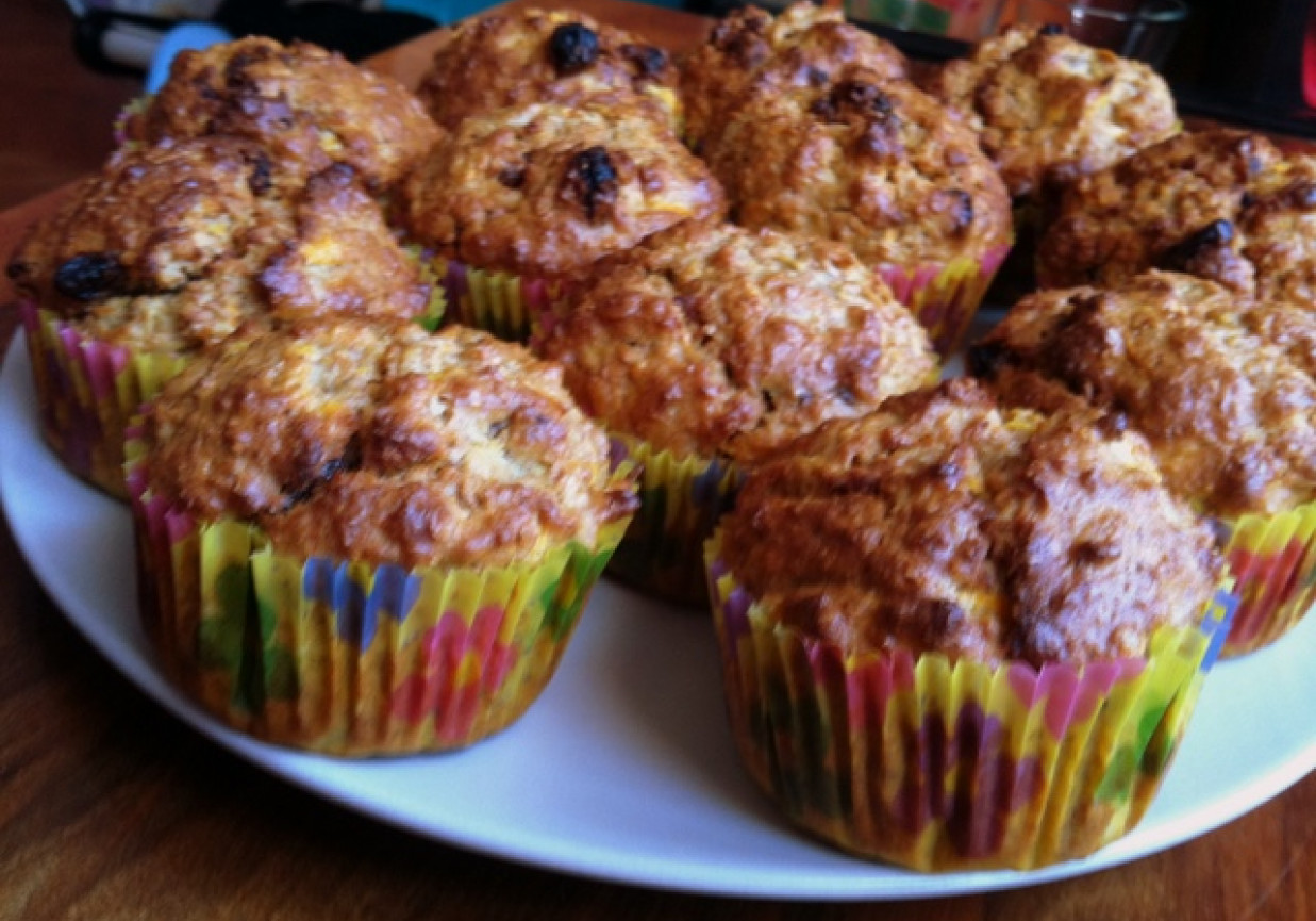 Muffinki z marchewką i cynamonem DoradcaSmaku.pl