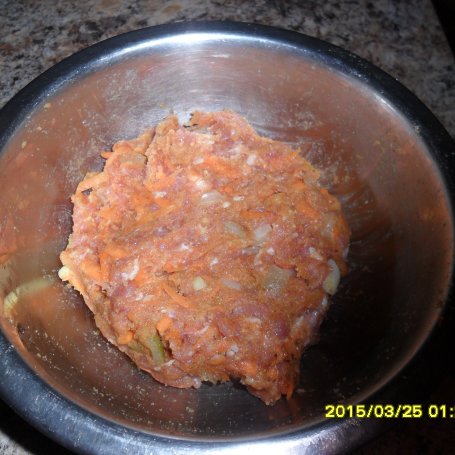 Krok 1 - Muffinki z mięsa mielonego foto