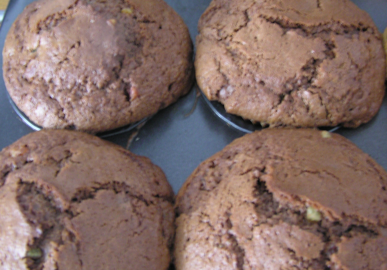 Muffinki z mieszanką keksową i nutellą foto