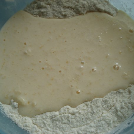 Krok 4 - Muffinki z ricotą i batonikiem :) foto