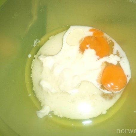 Krok 1 - Muffinki z serkiem homogenizowanym foto