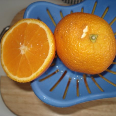 Krok 1 - Muffinki z sokiem pomarańczowym :) foto