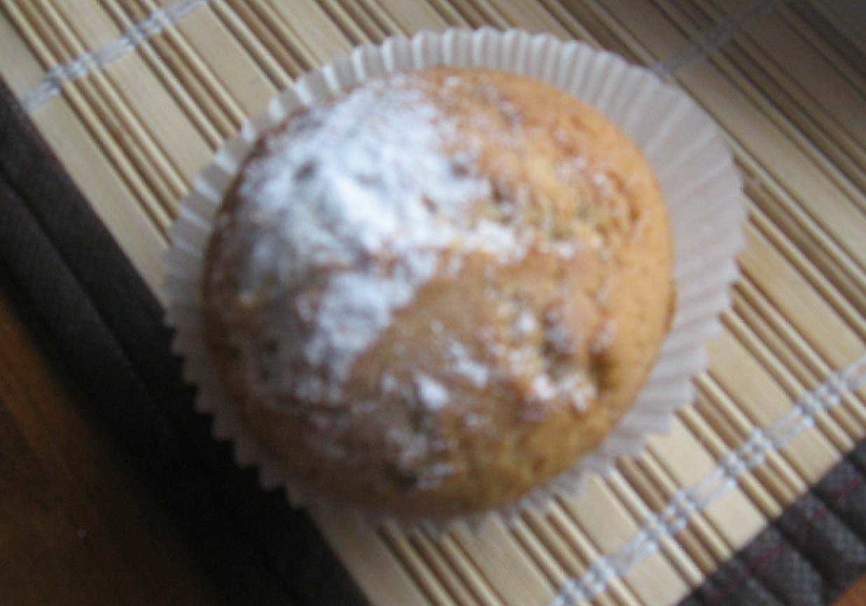Muffinki z truskawkowym kisielem foto
