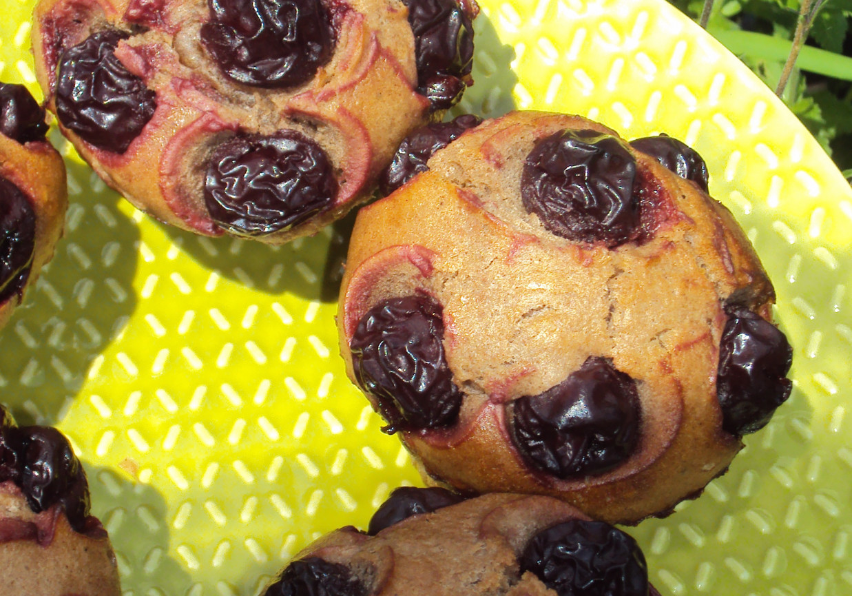 Muffinki z wiśniami foto
